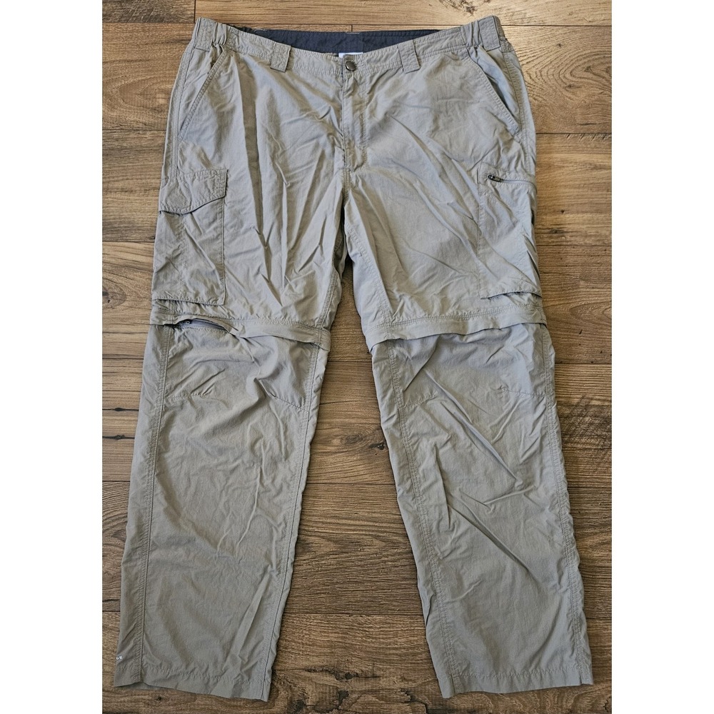Columbia Men's Size 42x32 Convertible Omni-Shade Cargo Hiking Pants (40x28.5)